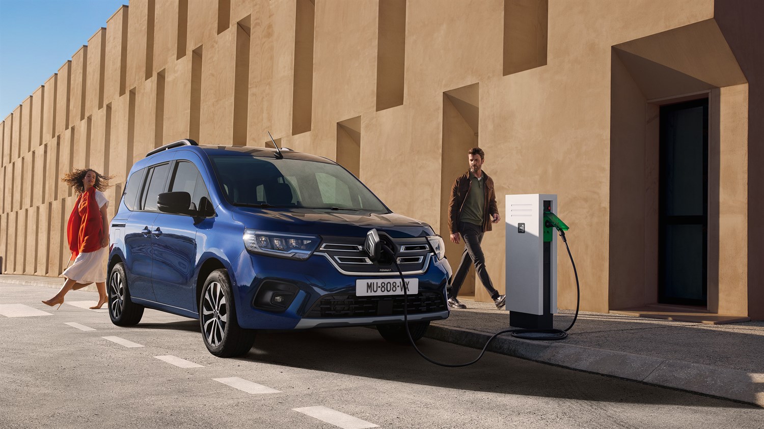 E-Tech electric - recharge en déplacement - recharge hors domicile - Renault