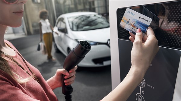 Renault Service - zoom sur Z.E. Pass