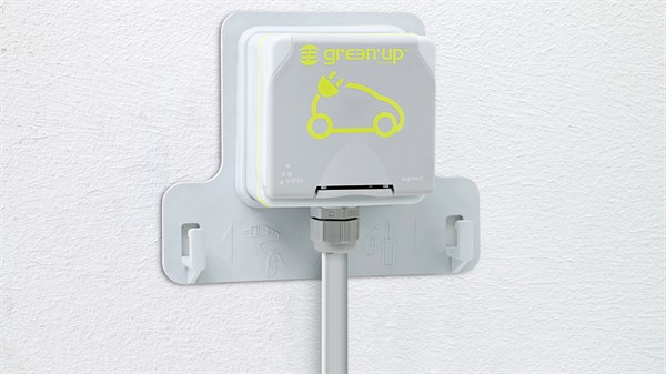 Renaut Z.E. - Prise de recharge à domicile Green'Up™ Access de Legrand