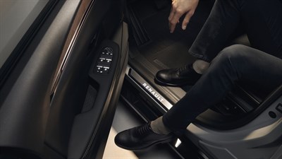  Renault Megane E-Tech électrique - accessoires - tapis de sol textile premium