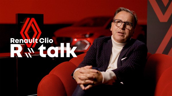 nouvelle clio sous les projecteurs - Renault Clio Full hybrid E-Tech