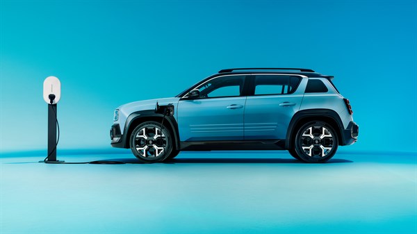 courant alternatif - Renault 4 E-Tech 100% électrique